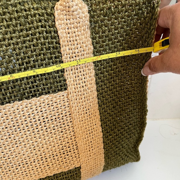 Authentic Rosalyn of Barbados original design hand woven - jute bag - Picture 6 of 7